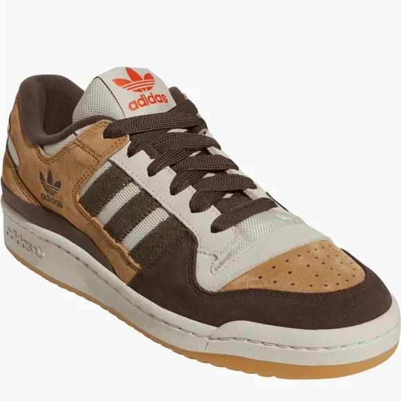 adidas gazelle silver green womens Adidas Men Forum 84 Low CL Brown JI3284 (Solestop.com)